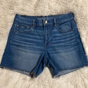 American Eagle Hi-Rise Shortie; size 10